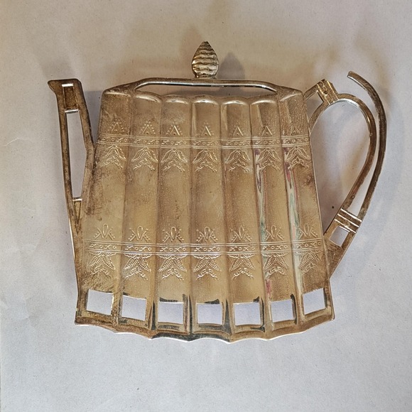Godinger Other - Vintage Godinger Silver 1992 Teapot Trivet Book Motif Silverplate Kitchen Decor